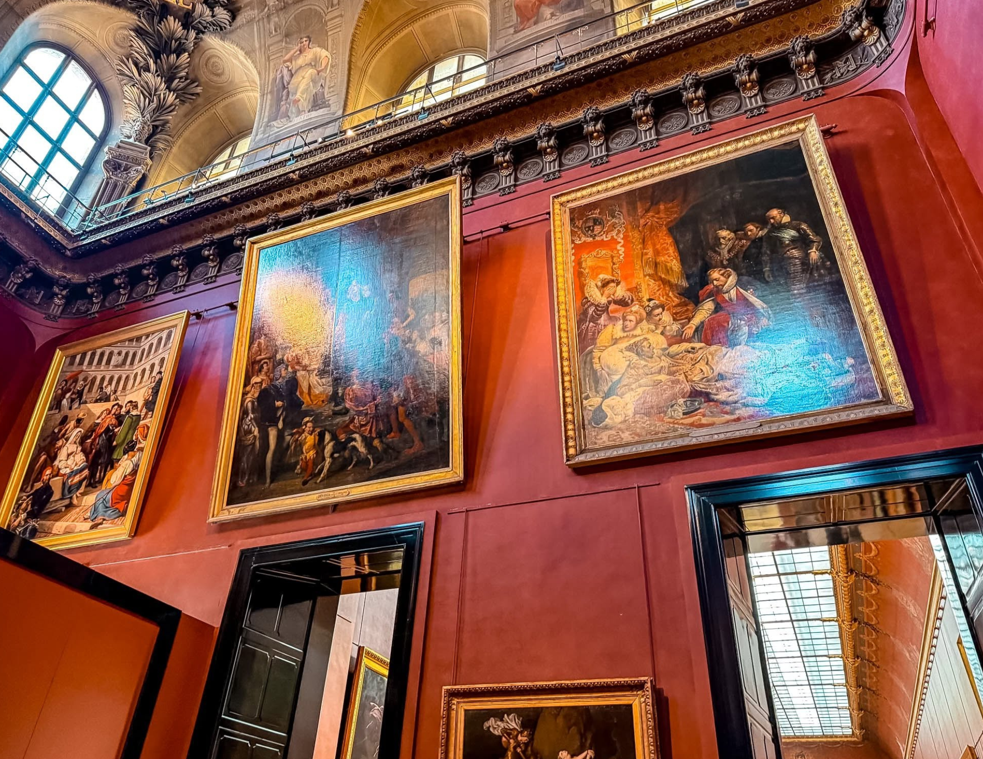 Paris Travel Guide (4).png